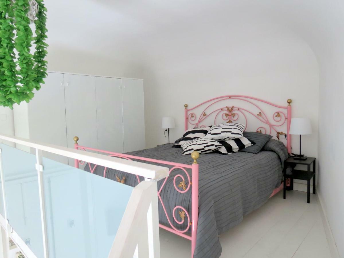 カターニアA Casa Del Reuccioアパートメント エクステリア 写真