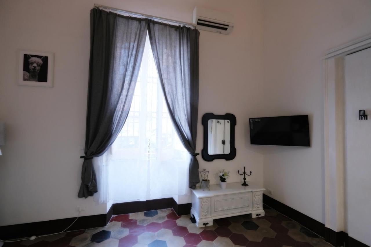 カターニアA Casa Del Reuccioアパートメント エクステリア 写真